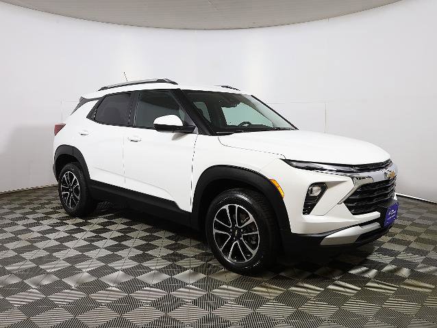 Used 2024 Chevrolet TrailBlazer LT w/ Convenience Package image 6