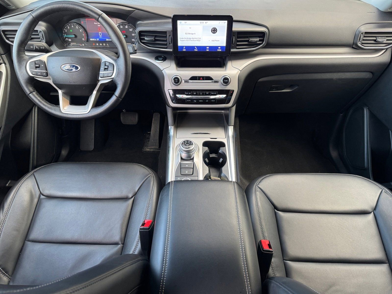 Certified 2023 Ford Explorer XLT w/ Equipment Group 202A image 10