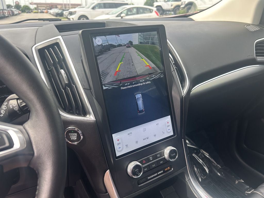 Certified 2024 Ford Edge Titanium AWD/4WD image 25