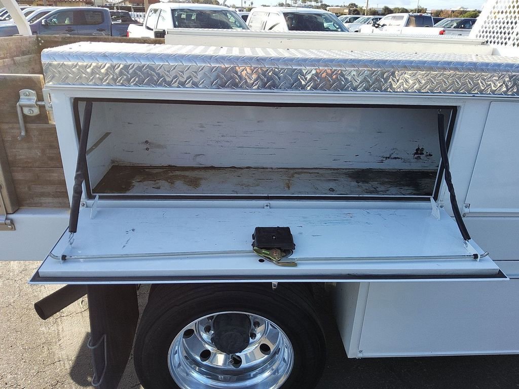 Certified 2023 Ford F550 XL image 27