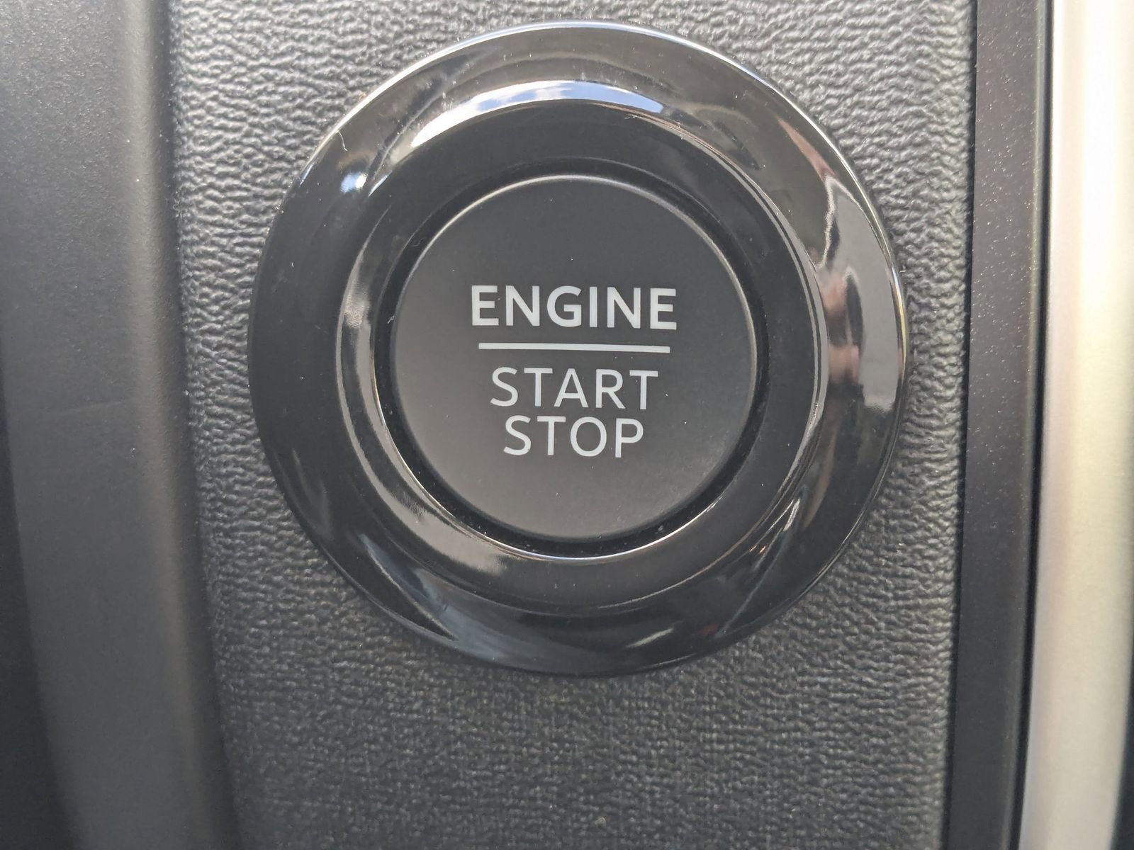 Certified 2025 Ford Expedition Max Active image 32