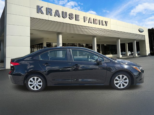 Used 2024 Toyota Corolla LE FWD image 9