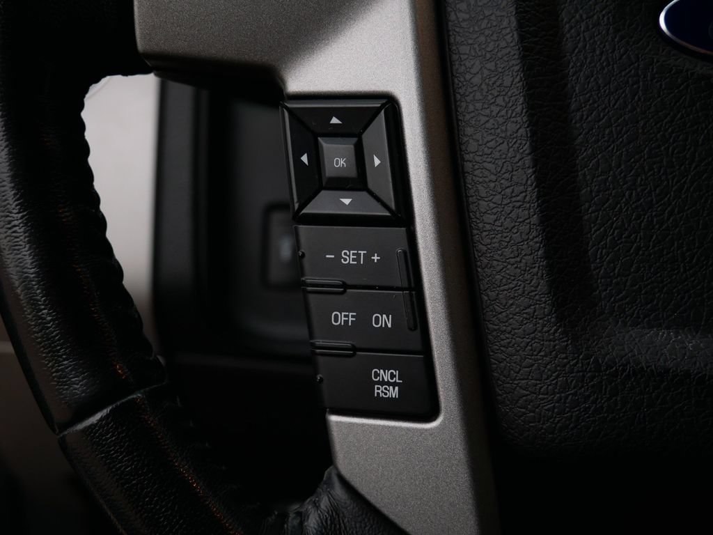 Certified 2017 Ford Expedition Limited AWD/4WD image 19