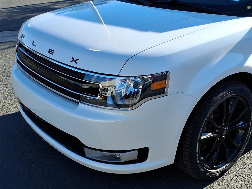 Certified 2019 Ford Flex SEL w/ Equipment Group 202A image 8