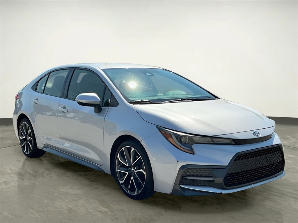 Used 2020 Toyota Corolla SE image 2