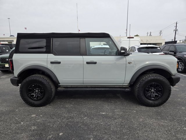 Certified 2022 Ford Bronco Wildtrak image 4