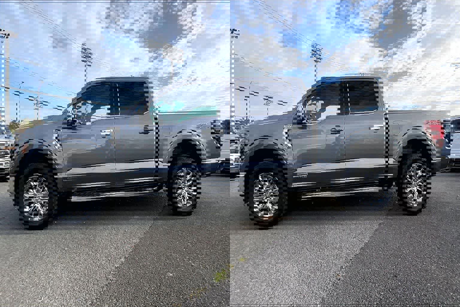 Certified 2025 Ford F150 Lariat w/ Equipment Group 501A Mid AWD/4WD image 5