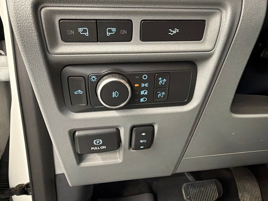 Certified 2022 Ford F150 Lariat w/ Equipment Group 501A Mid AWD/4WD image 27