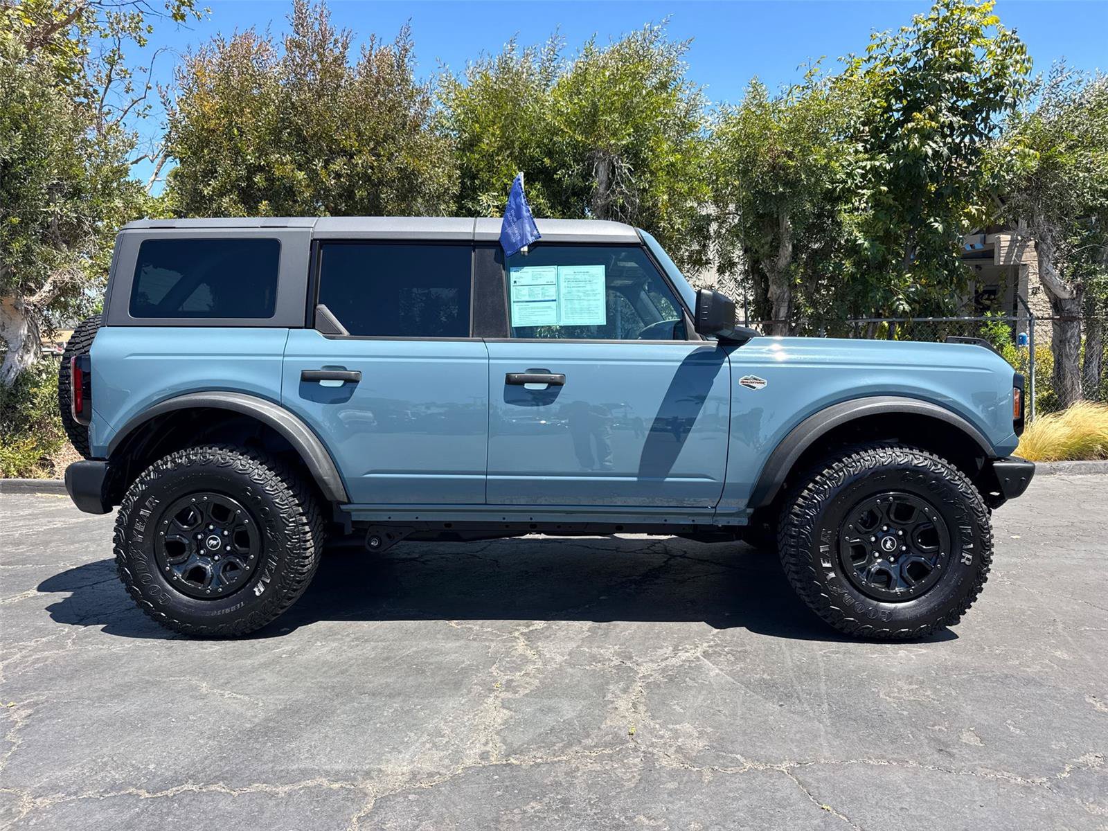 Certified 2022 Ford Bronco Wildtrak AWD/4WD image 7