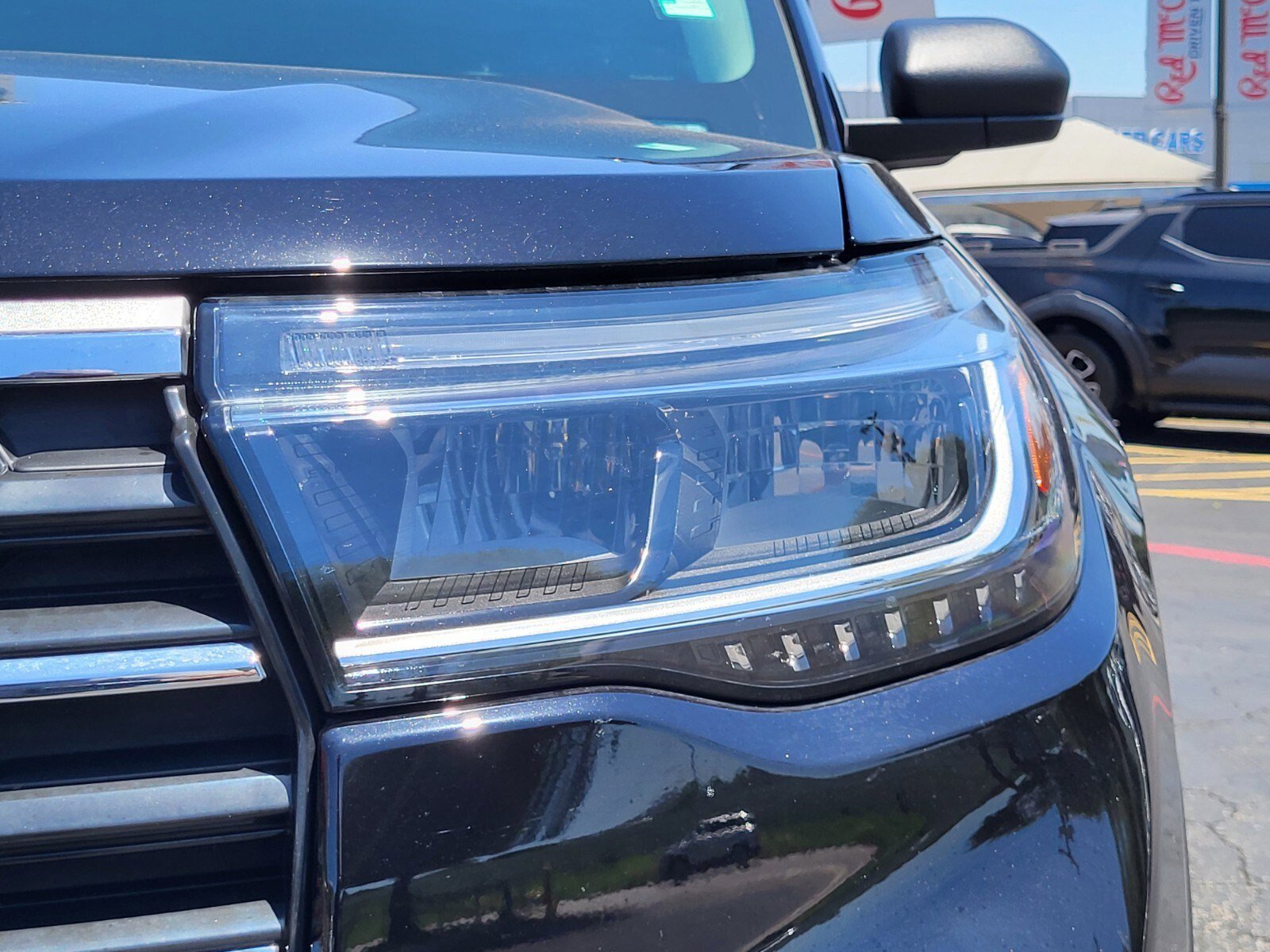Certified 2025 Ford Explorer Active RWD image 11