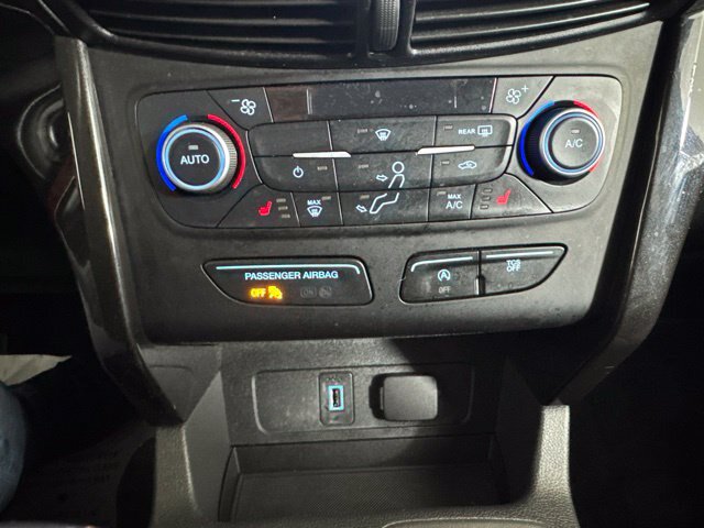 Certified 2018 Ford Escape SE w/ SE Sport Appearance Package AWD/4WD image 15