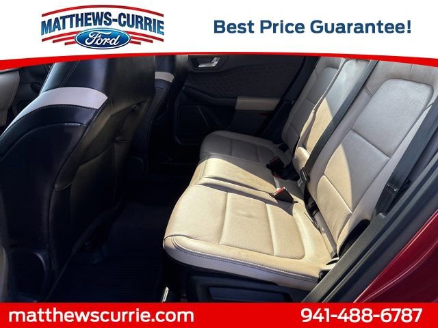 Certified 2020 Ford Escape Titanium w/ Titanium Premium Package 2.0 AWD/4WD image 12