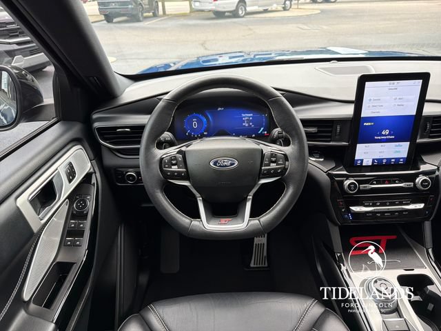 Certified 2023 Ford Explorer ST w/ Equipment Group 401A AWD/4WD image 17