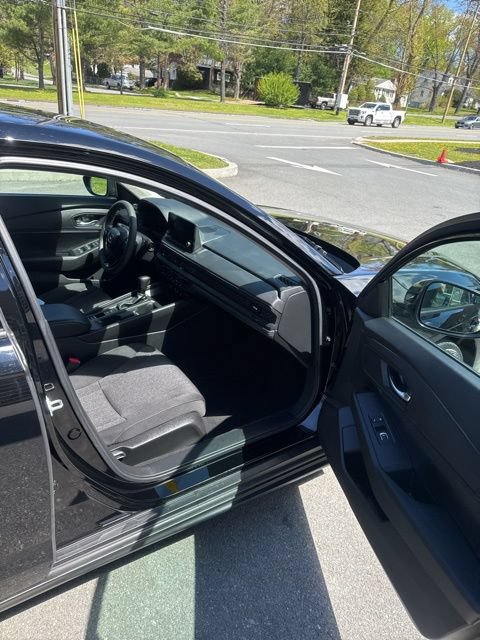 Used 2025 Honda Accord SE image 17