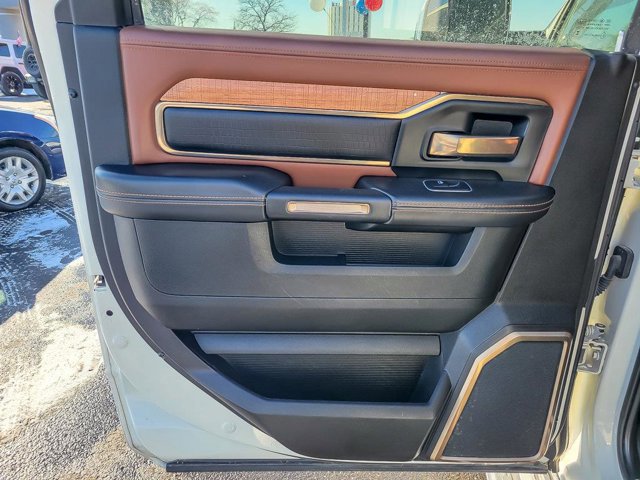 Used 2022 RAM 2500 Limited image 25