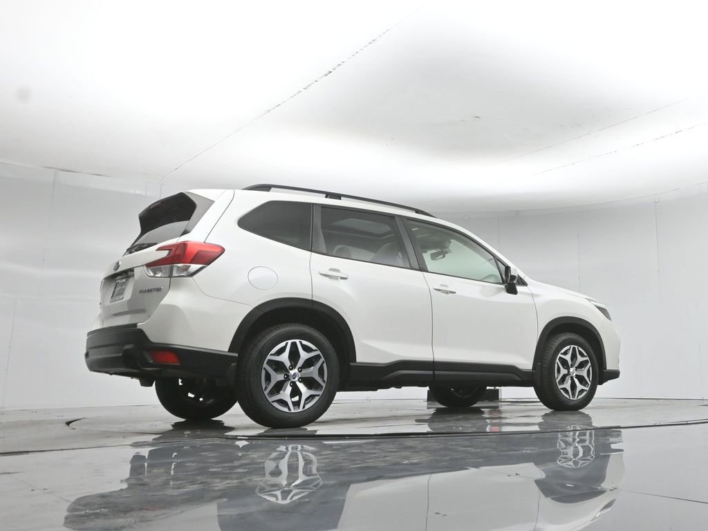 Used 2020 Subaru Forester Premium AWD/4WD image 53