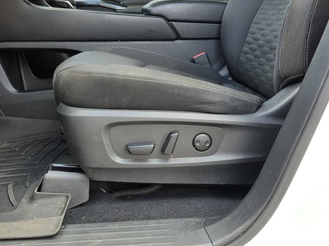 Used 2022 Nissan Pathfinder SV FWD image 13