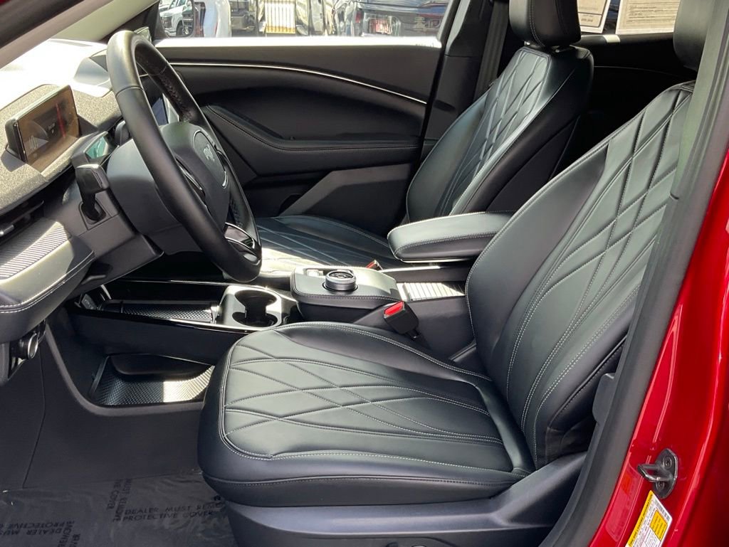 Certified 2024 Ford Mustang Mach-E Select image 17