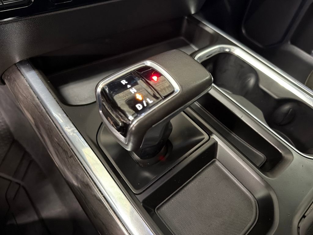 Used 2022 Chevrolet Silverado 1500 LTZ w/ LTZ Premium Package image 29