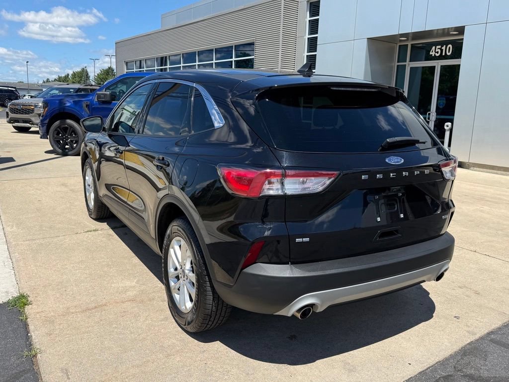 Certified 2021 Ford Escape SE FWD image 5