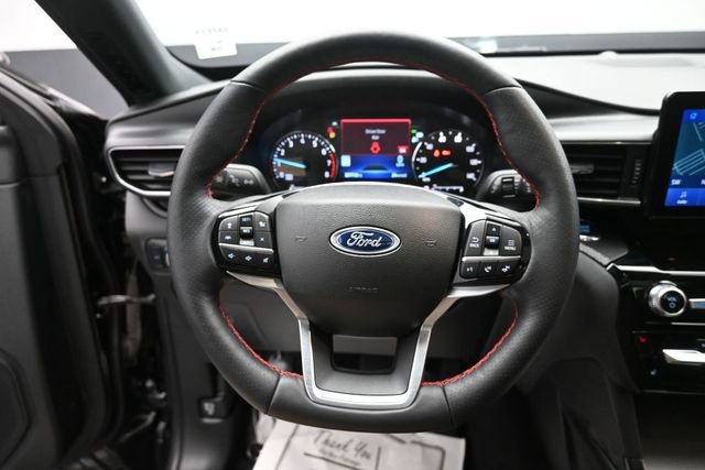 Certified 2023 Ford Explorer ST-Line w/ Class IV Trailer Tow Package AWD/4WD image 15