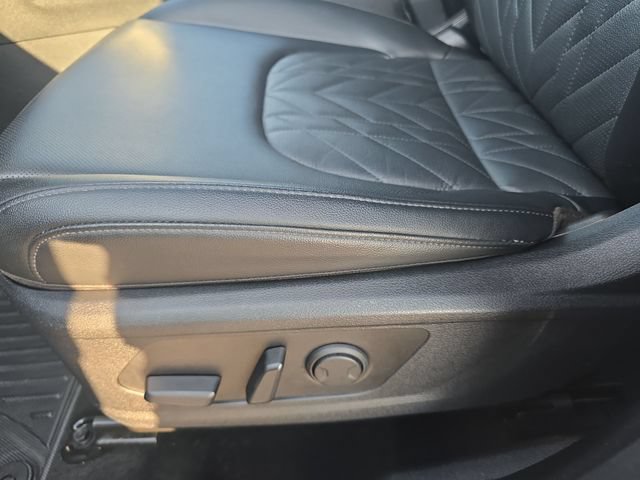 Used 2023 Kia Sportage X-Line w/ X-Line Premium Package AWD/4WD image 12