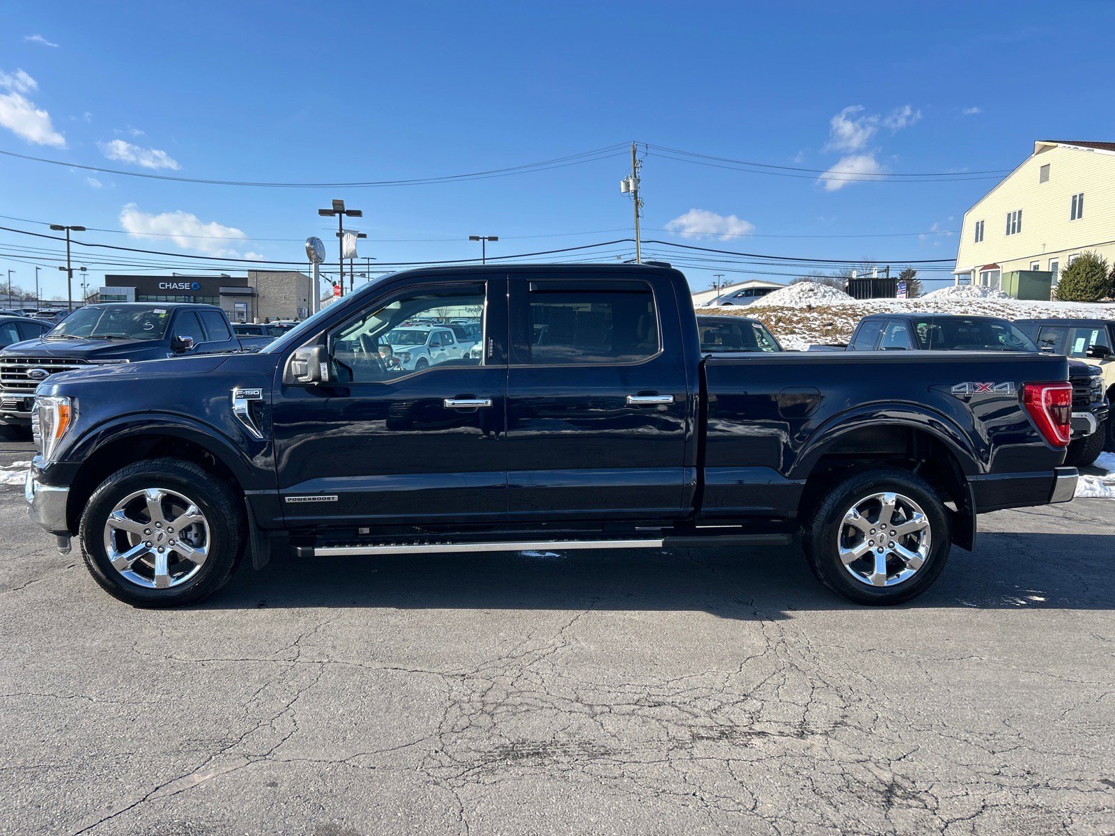 Certified 2022 Ford F150 XLT w/ Equipment Group 302A High image 5