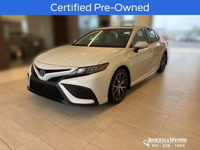 Used 2024 Toyota Camry SE w/ Cold Weather Package