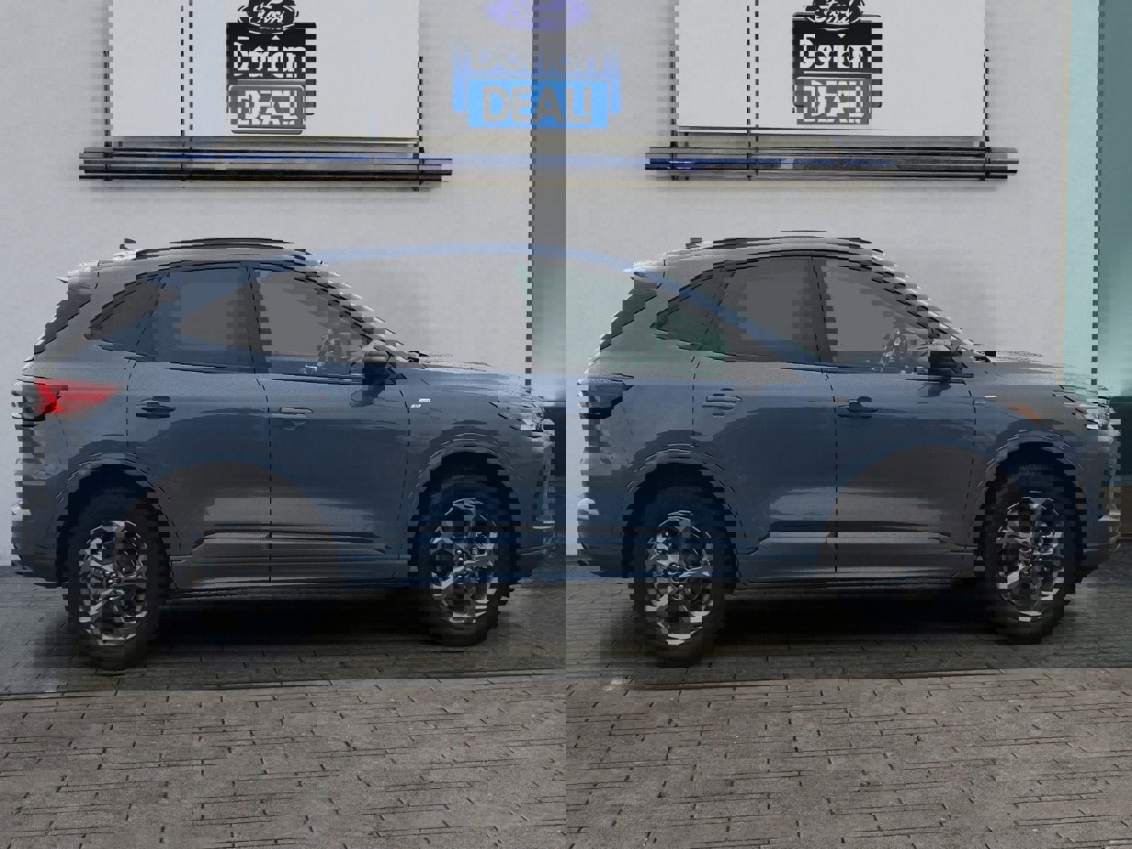 Certified 2024 Ford Escape ST-Line w/ Tech Pack #1 image 6