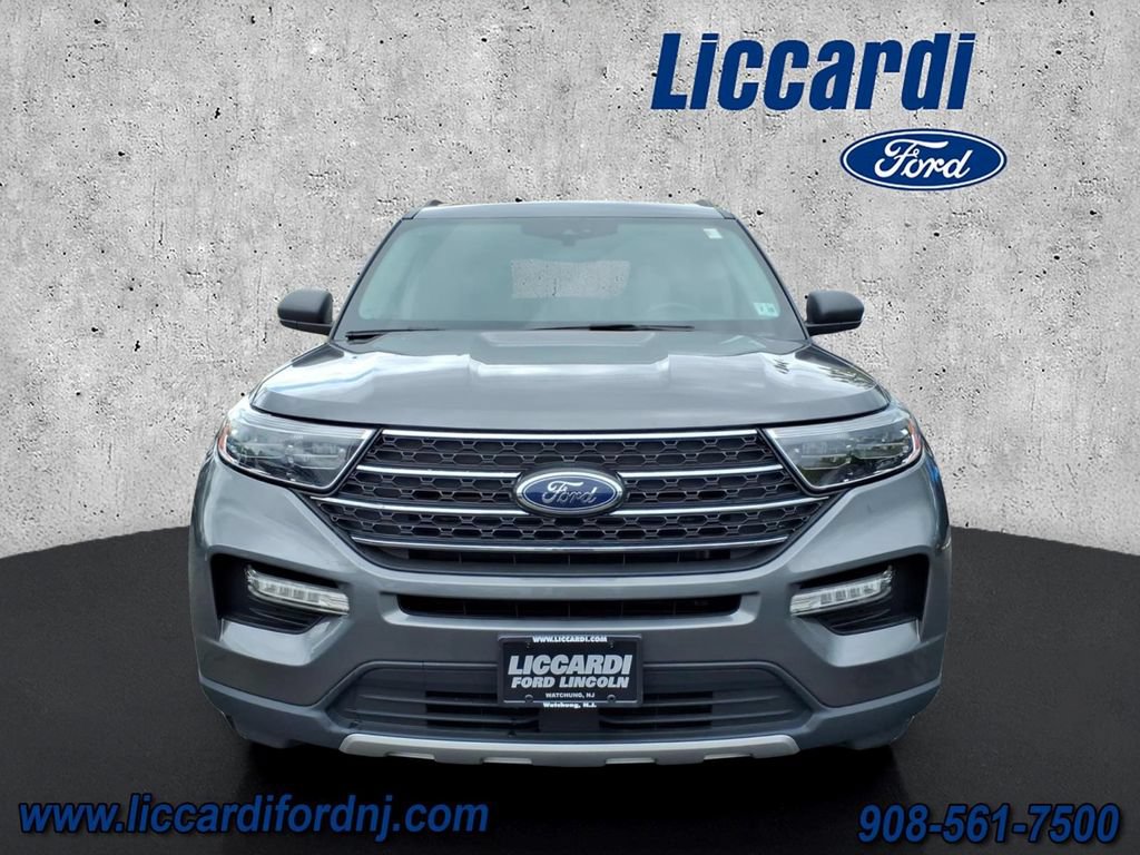 Certified 2023 Ford Explorer XLT w/ Equipment Group 202A AWD/4WD image 2