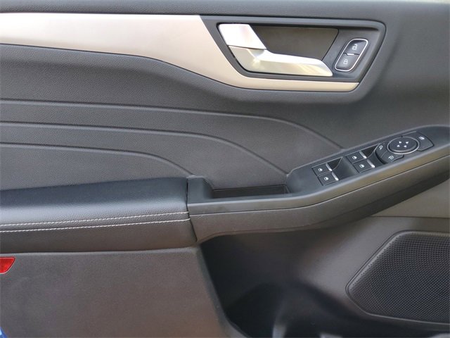 Certified 2022 Ford Escape SEL image 10