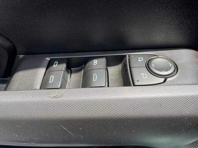 Used 2023 Chevrolet Colorado Trail Boss w/ Technology Package AWD/4WD image 25