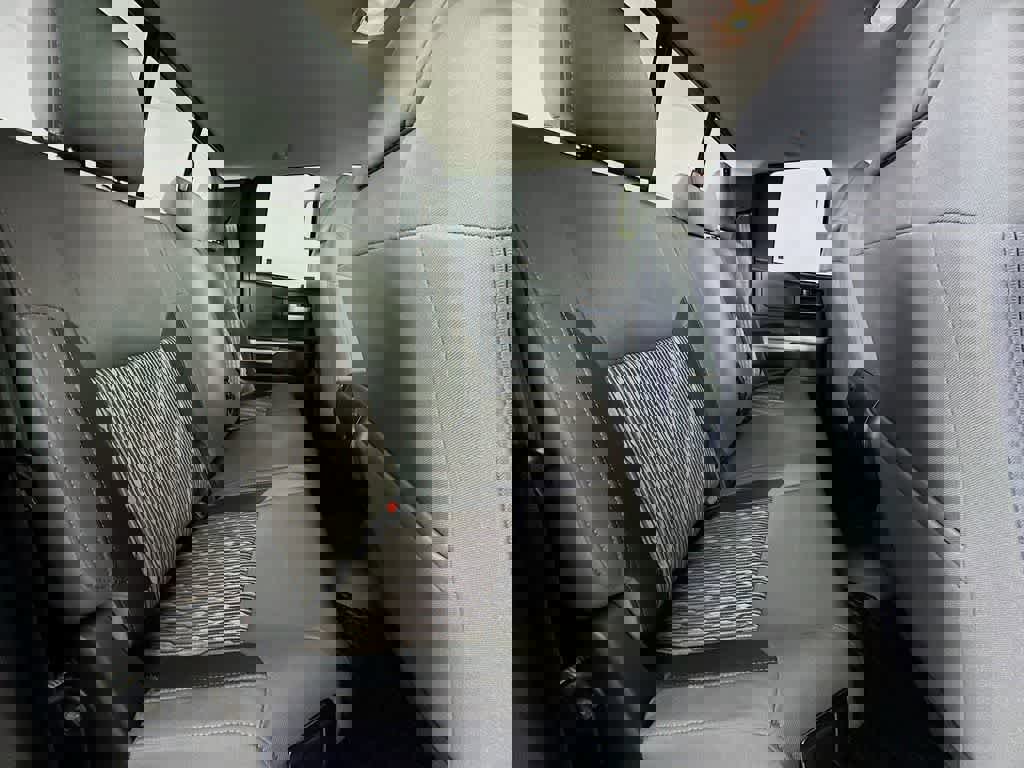 Used 2020 Toyota Tundra 4x4 Double Cab image 28