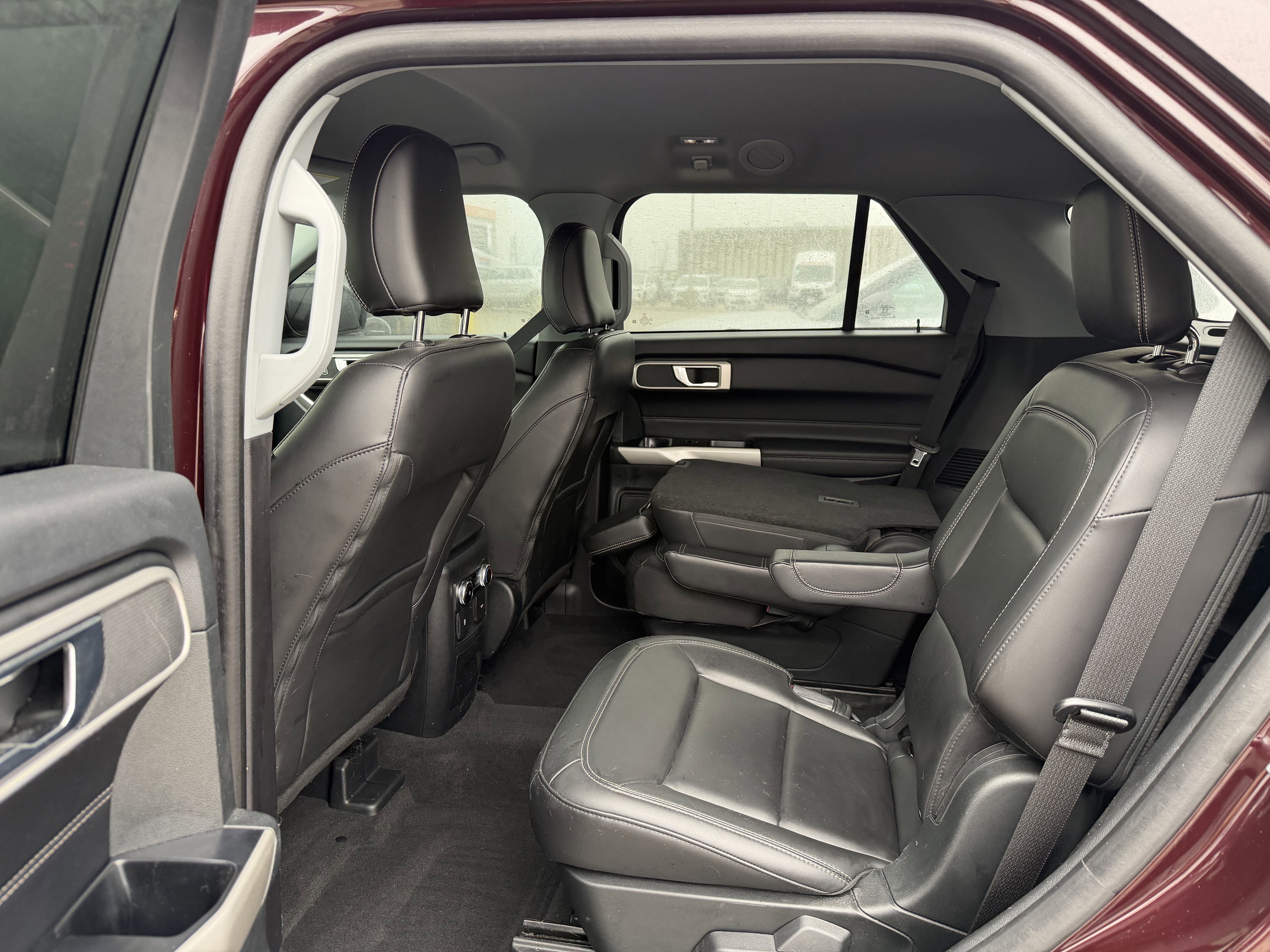 Certified 2023 Ford Explorer XLT w/ Equipment Group 202A image 8