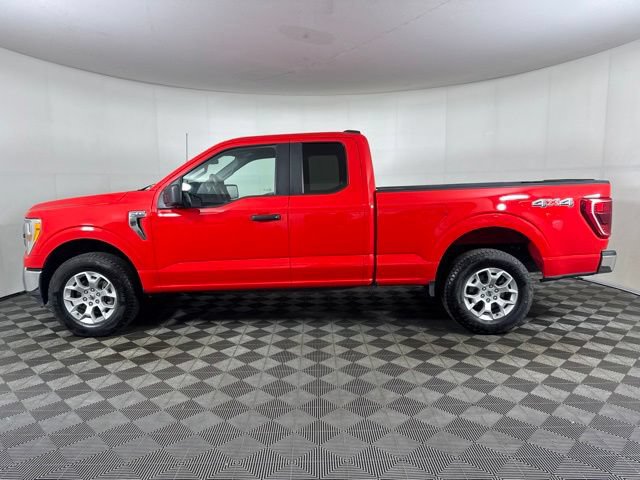 Certified 2022 Ford F150 XLT w/ Bed Utility Package AWD/4WD image 8