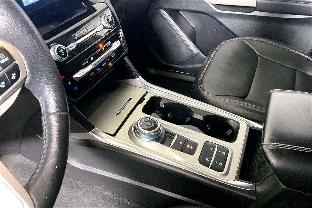 Certified 2024 Ford Explorer Limited image 13