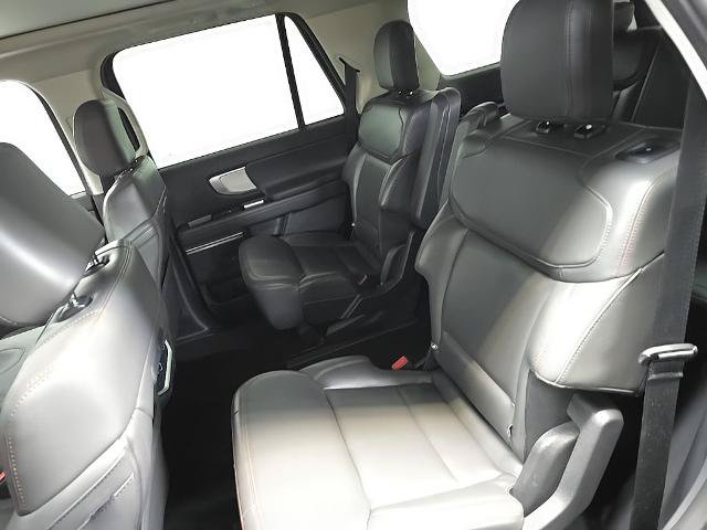 Certified 2025 Ford Expedition Active AWD/4WD image 36