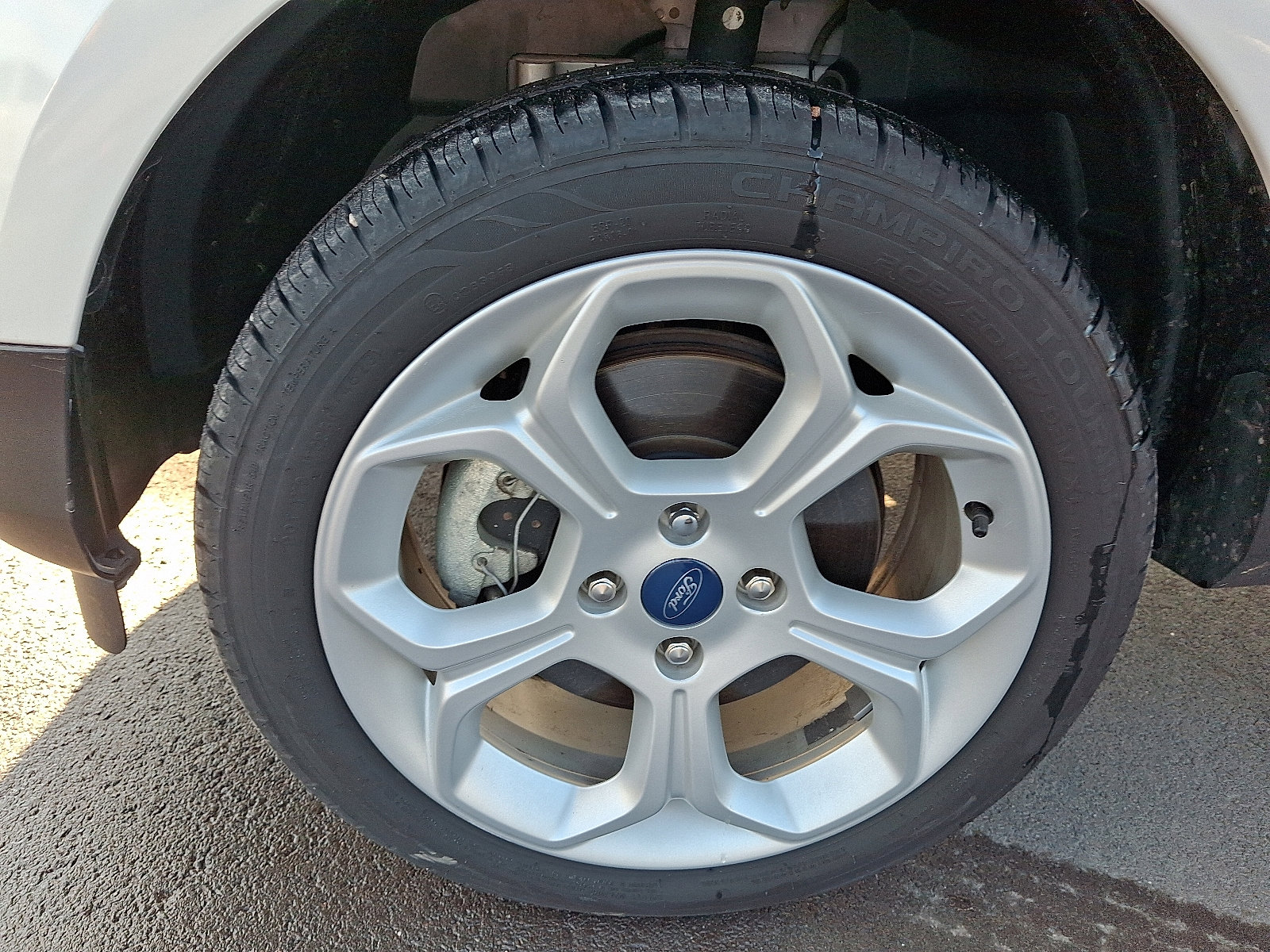 Certified 2022 Ford EcoSport SE w/ SE Appearance Package image 28