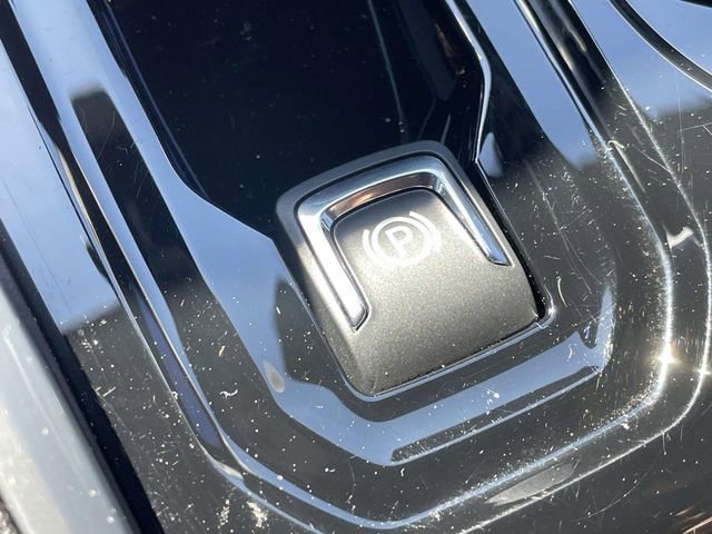 Used 2025 Chevrolet Colorado Trail Boss image 22