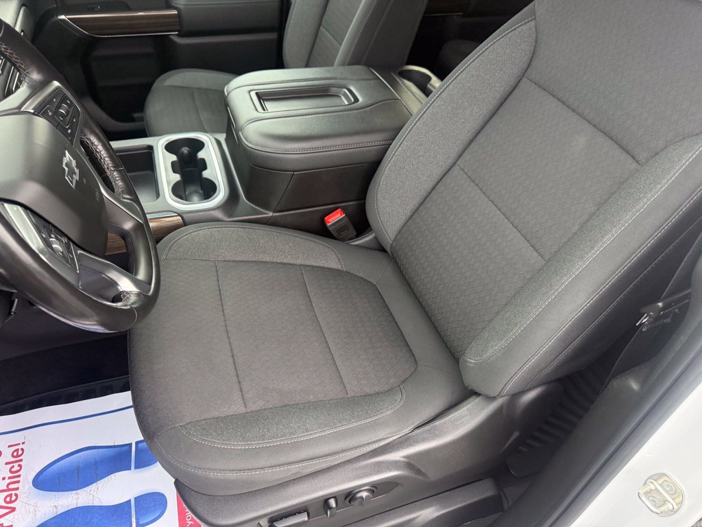 Used 2020 Chevrolet Silverado 1500 RST AWD/4WD image 20