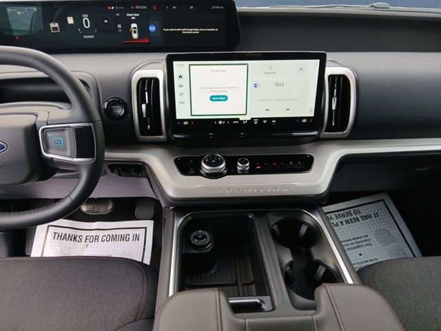 Certified 2025 Ford Expedition Active AWD/4WD image 11