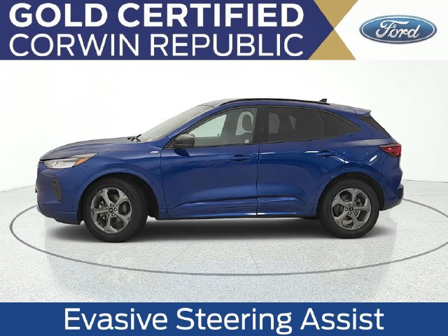 Certified 2023 Ford Escape ST-Line w/ Tech Pack #1 FWD image 2