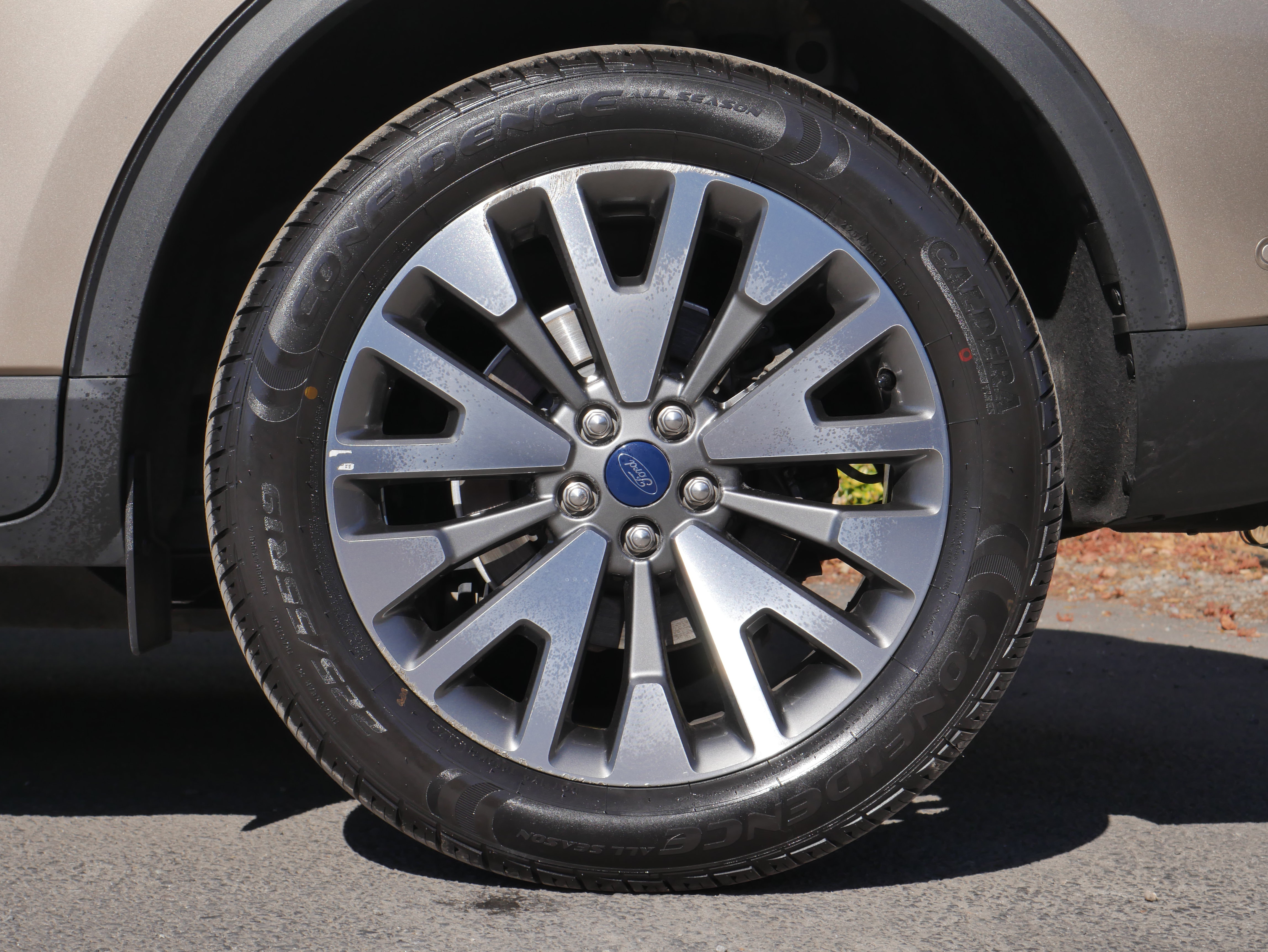 Certified 2021 Ford Escape Titanium AWD/4WD image 16