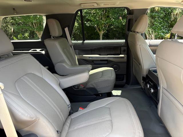 Certified 2021 Ford Expedition Limited RWD image 30
