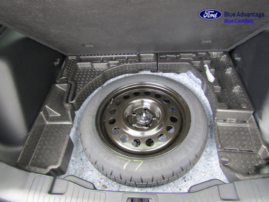 Certified 2024 Ford Escape ST-Line w/ Tech Pack #1 AWD/4WD image 15