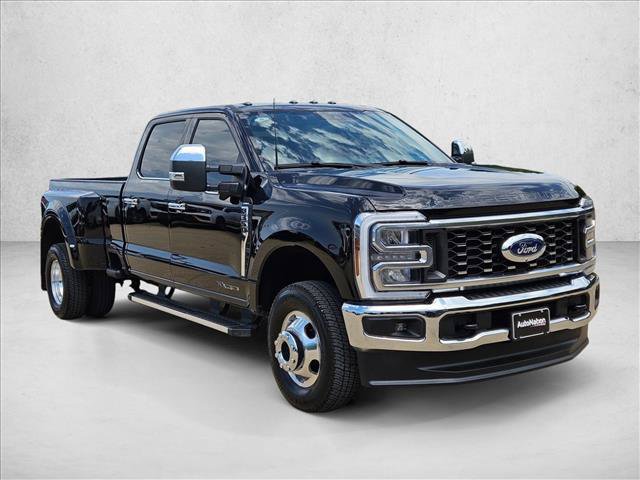 Certified 2026 Ford F350 Lariat w/ Chrome Package AWD/4WD image 3