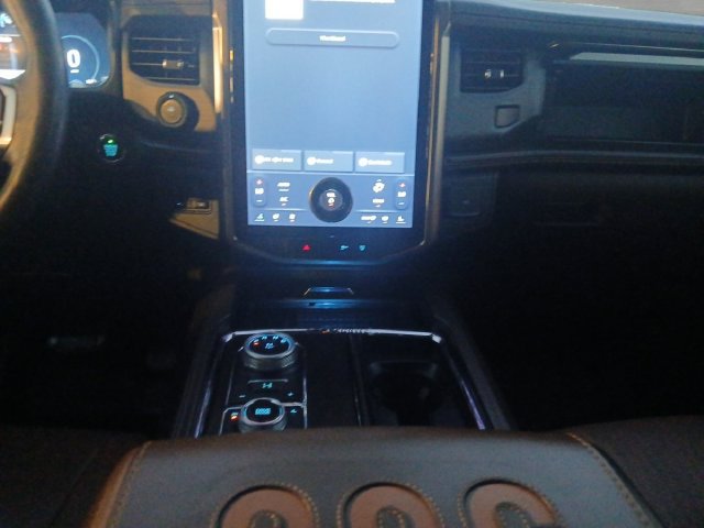 Certified 2023 Ford Expedition Max King Ranch AWD/4WD image 4