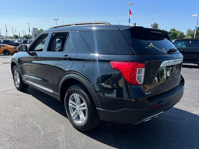 Certified 2024 Ford Explorer XLT w/ Equipment Group 202A AWD/4WD image 5