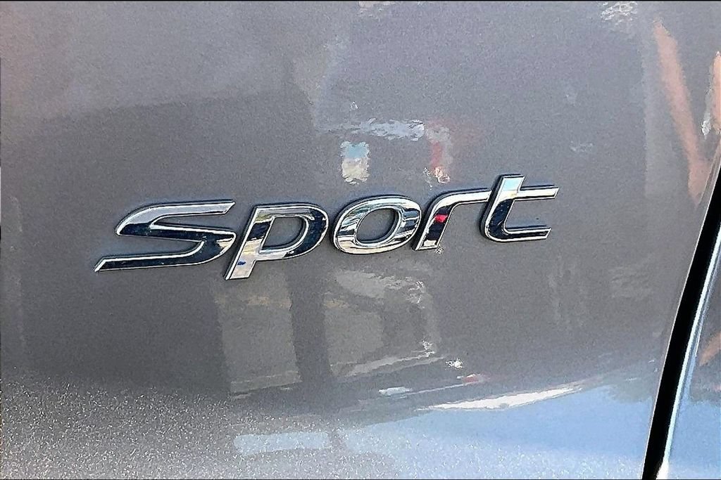 Used 2017 Hyundai Santa Fe Sport FWD image 7