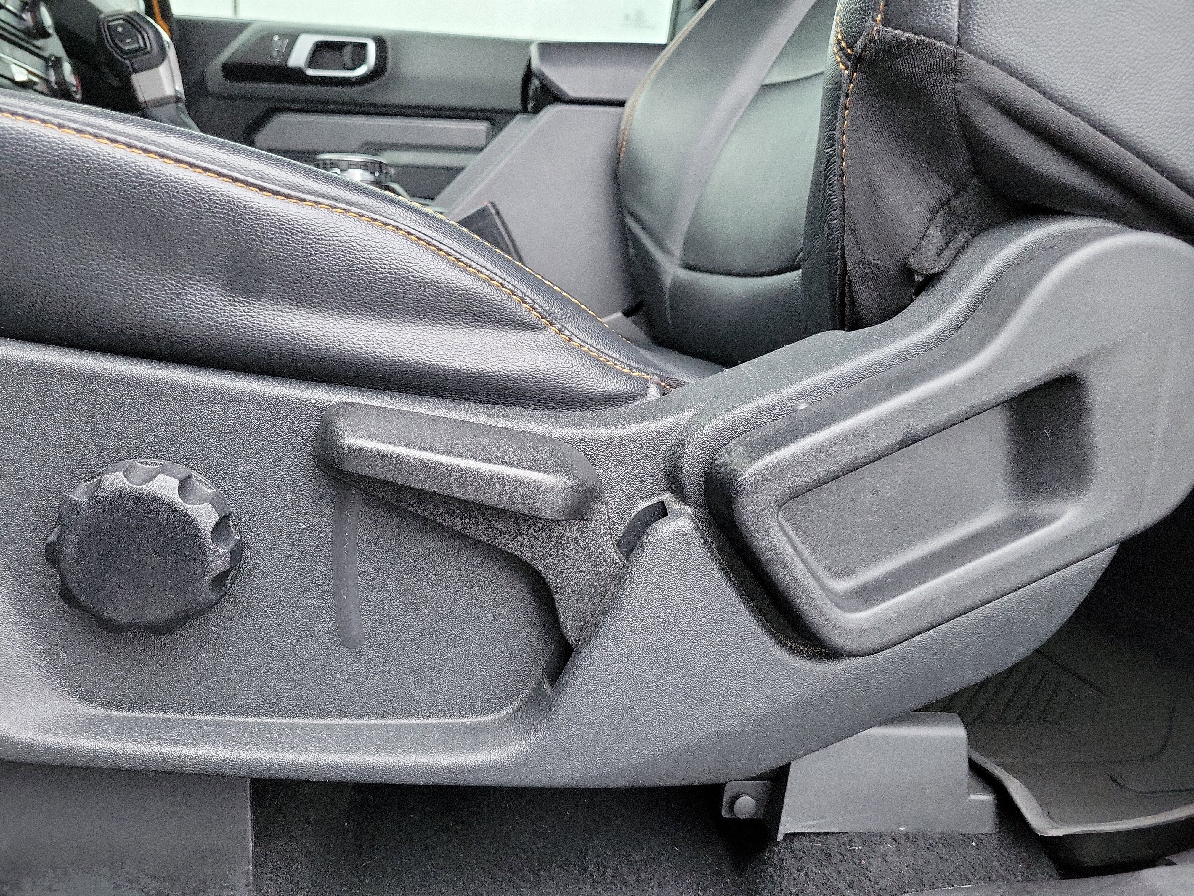 Certified 2023 Ford Bronco Badlands image 18